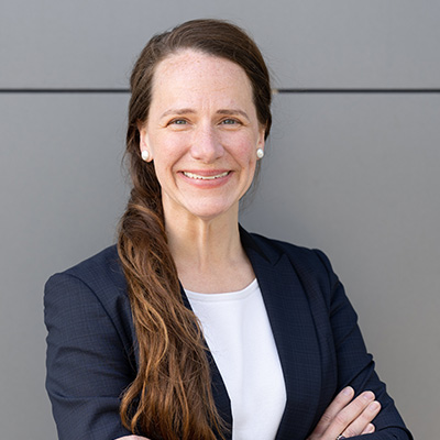 Portrait Rebecca C. Reisch